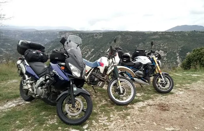 Relais motards près de Bellerive-sur-Allier 
